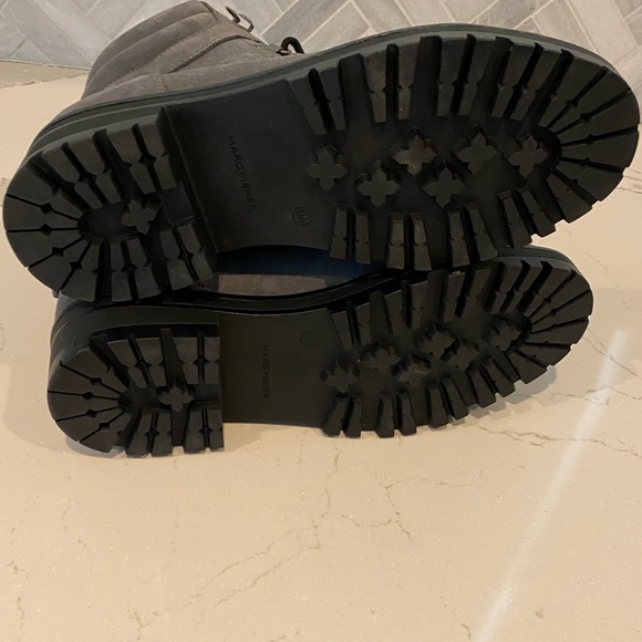 NWOT Marc Fisher
Women's Mallie Lug Sole Sherpa Booties - Picture 9 of 13